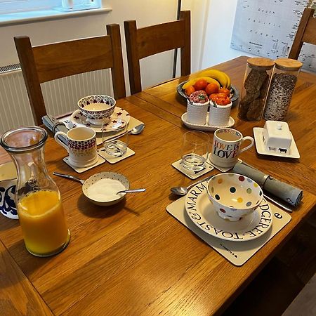 Flavian House Bed & Breakfast Chichester Eksteriør bilde